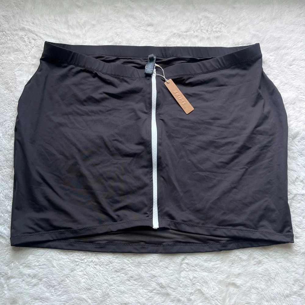 SKIMS Sporty Zipper Swim Mini Skirt Onyx Black Plus Size 4X CU-SKT-3024 NEW